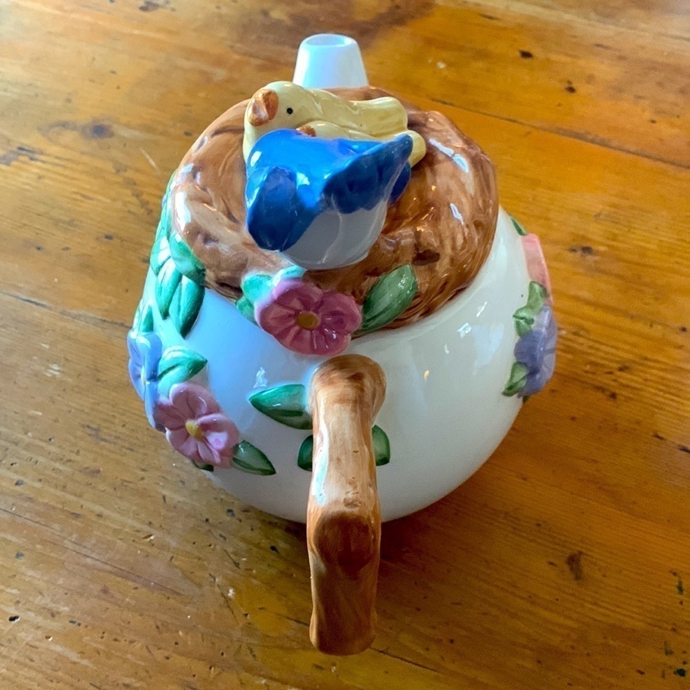Teleflora teapot with flowers and birds - Picture 4 of 10
